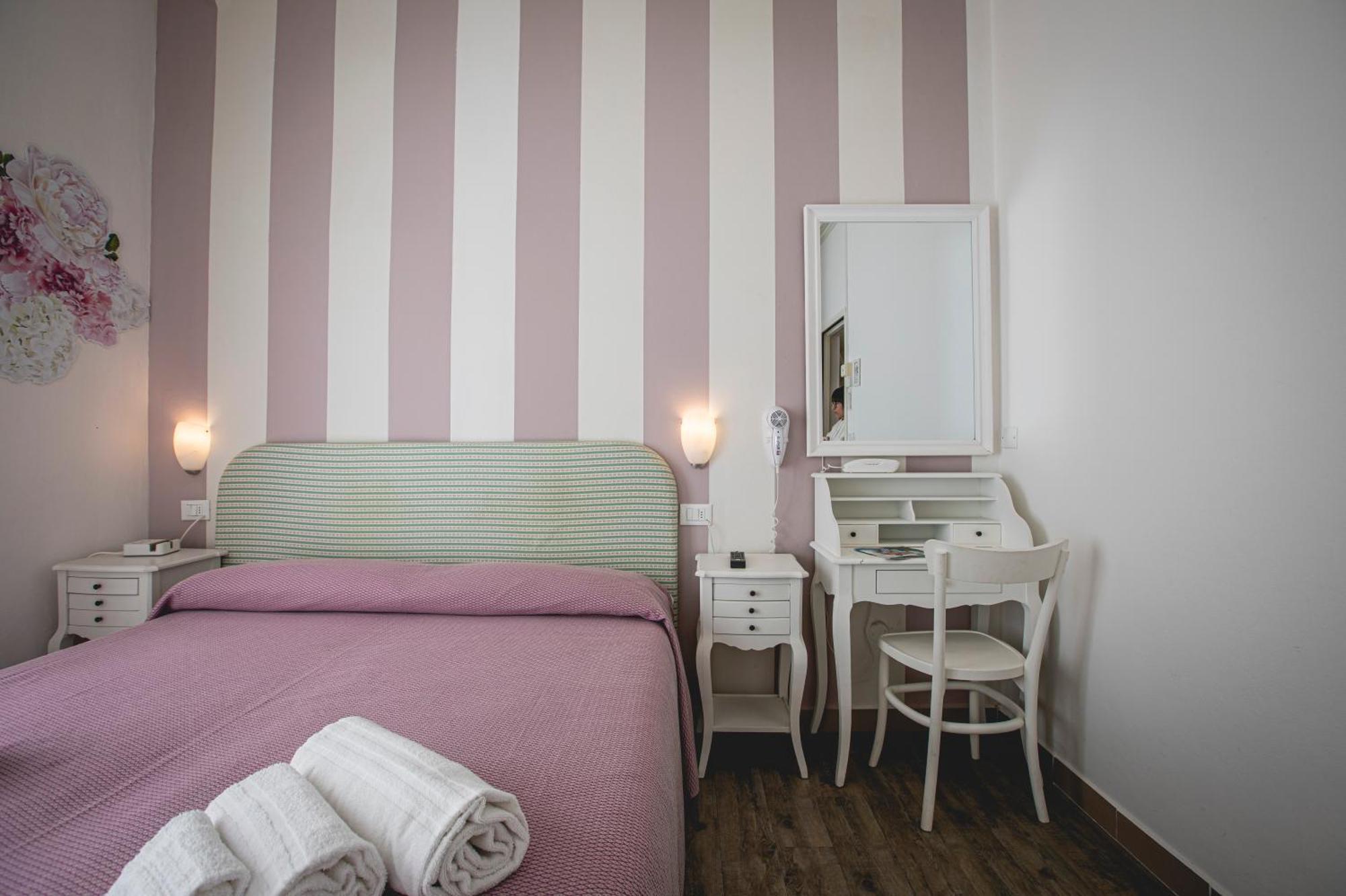 Hotel Ronchi 3*